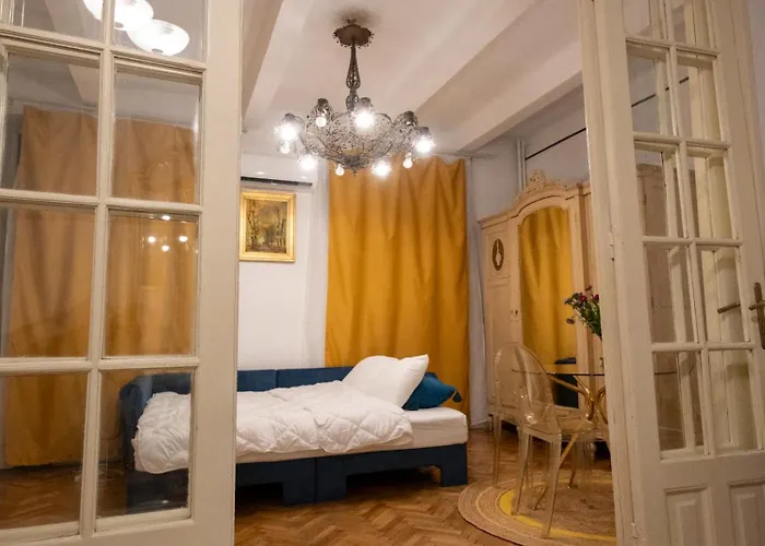 Legacy Loft Apartment *